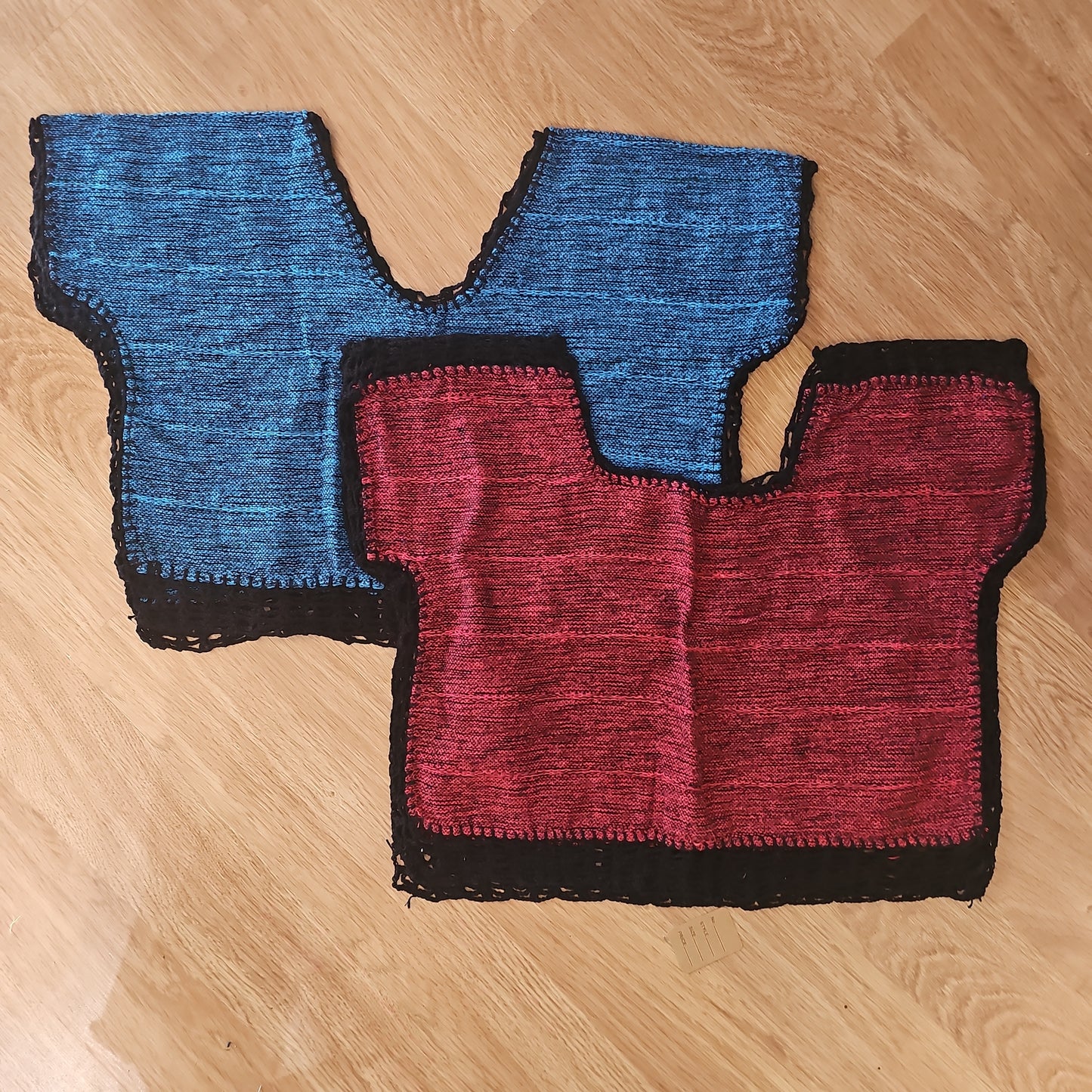 Crochet Edge on Telar Crop Top @amorfashionshop