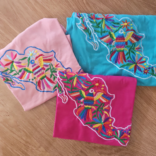 Embroidered Mexico Map Playera @AmorFashionShop