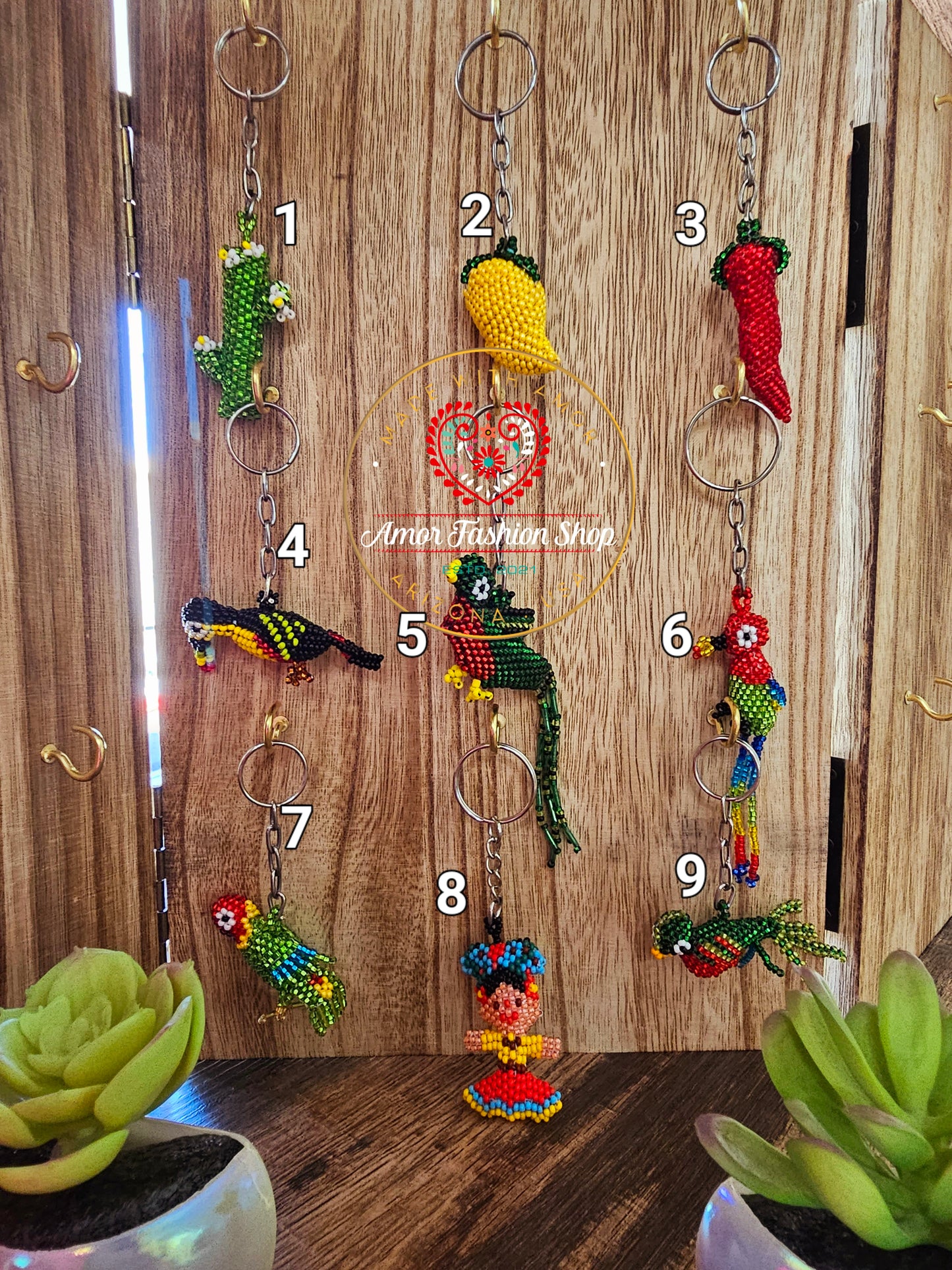 Colorful Mini Animal Beaded Keychains Artisan Made. MEASUREMENTS Beaded Lenght Apx 2"-2.5" @amorfashionshop
