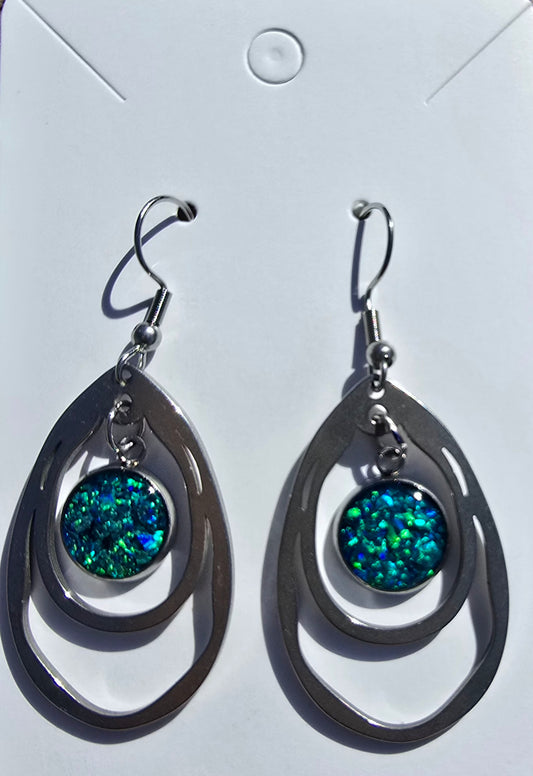 Dangle-DBL Teardrop-Op