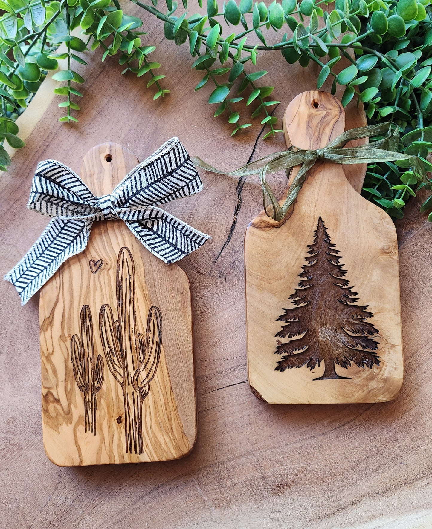 Small Engraved Olive Board - The Laser Canvas