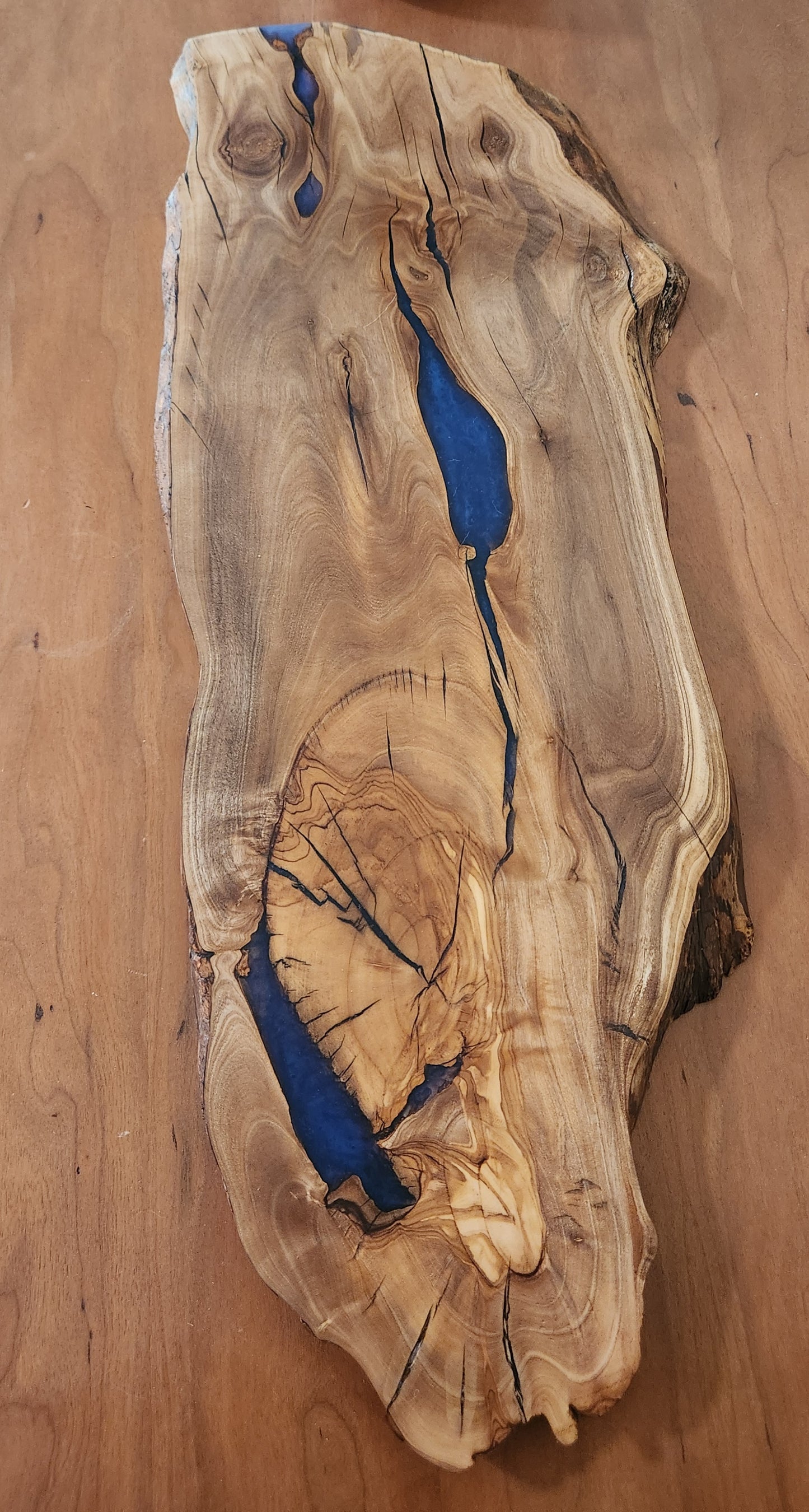 Live Edge Olive Wood & Deep Purple Resin Board – The Laser Canvas