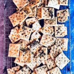 Carmie's Kitchen Garden Dill Seasoning Cracker Mix