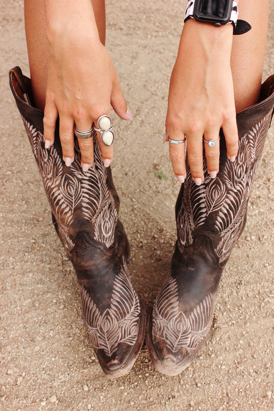 Bezel Set Draw the Line Ring