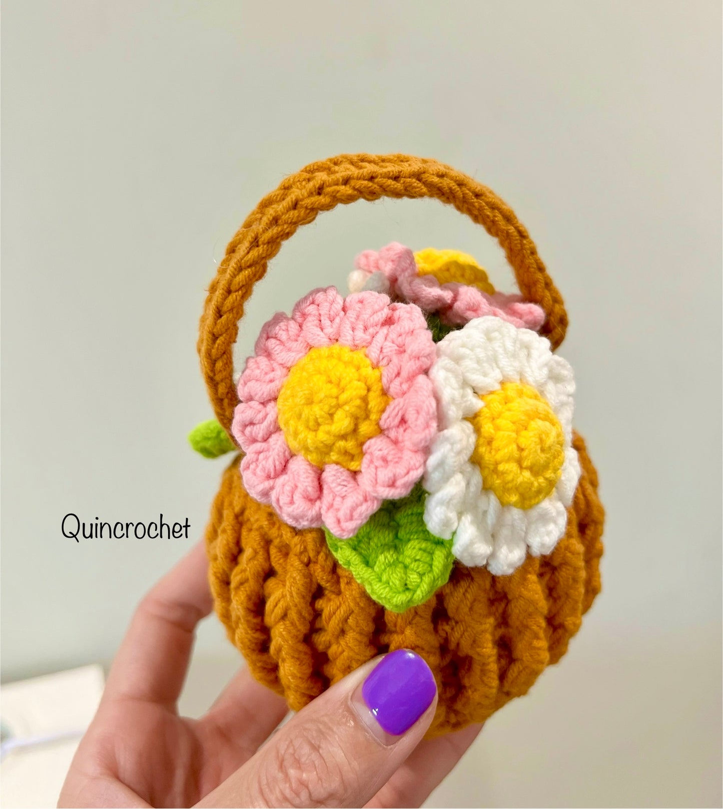 Crochet Daisy basket