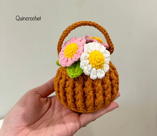 Crochet Daisy basket