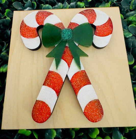 Interchangeable Leaning Frame Insert 4.25" - Candy Canes - CHD