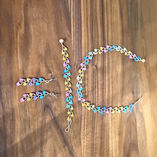 Florecitas Chaquira 3 Piece SET @amorfashionshop