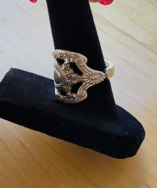 Betty Jean Co - .925 Size 9 Monticello Spoon Ring