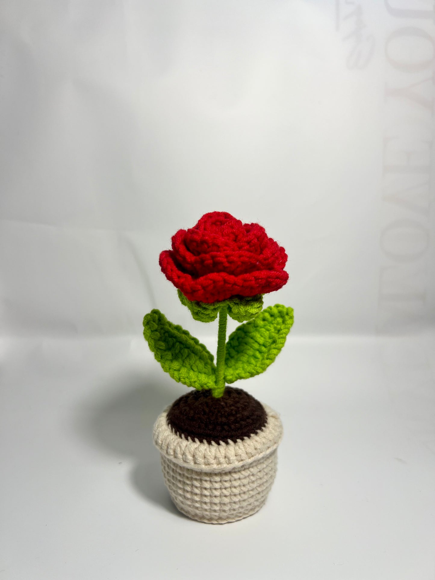 Crochet rose pot