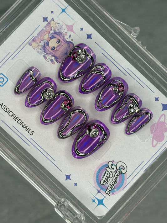 PurpleHolo Stunner Shades - 10:MEDIUM -ALMONDSHRT- Classicfied Nails