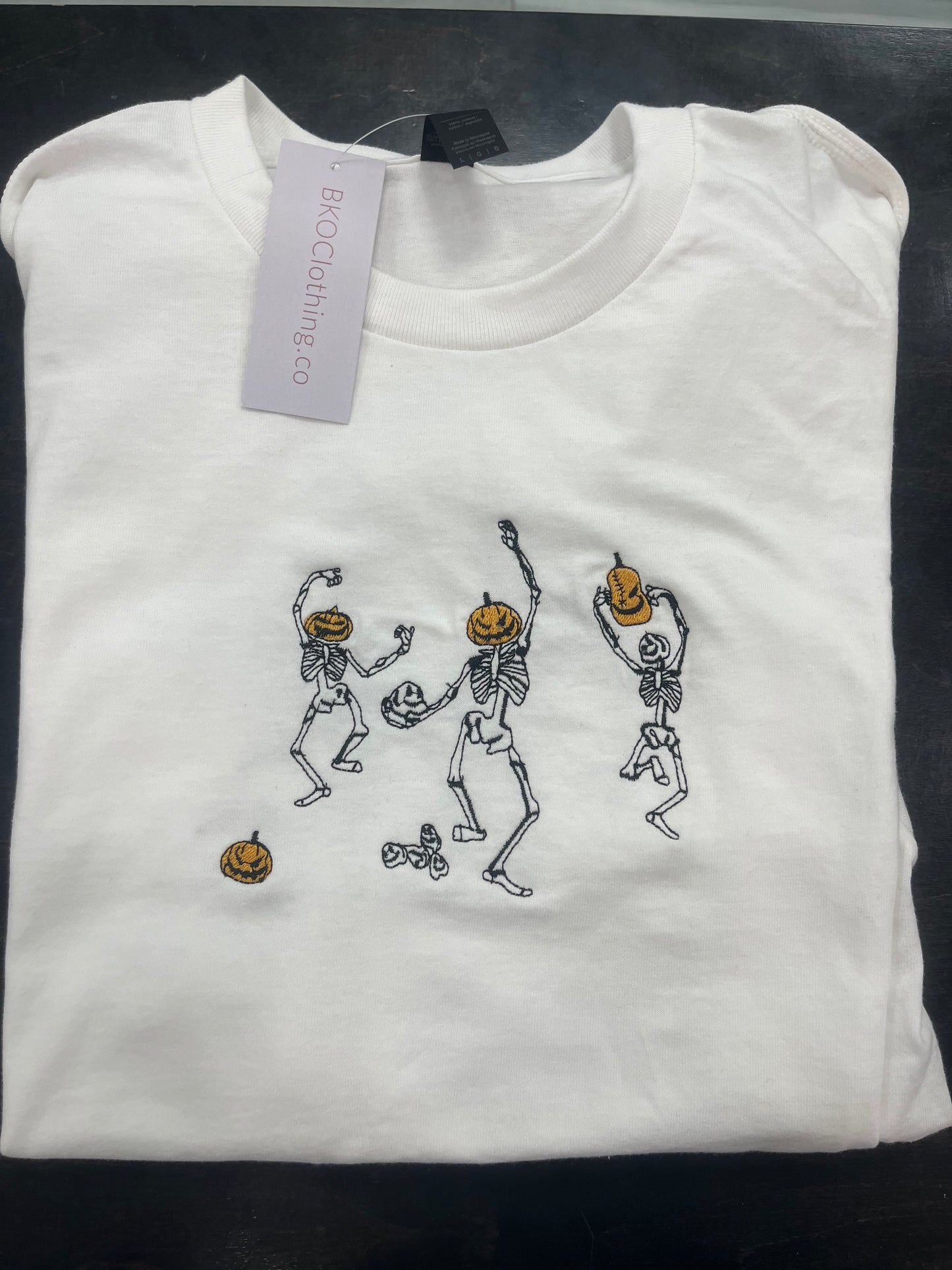 Dancing skeleton pumpkin heads tshirt - BKOClothing.co