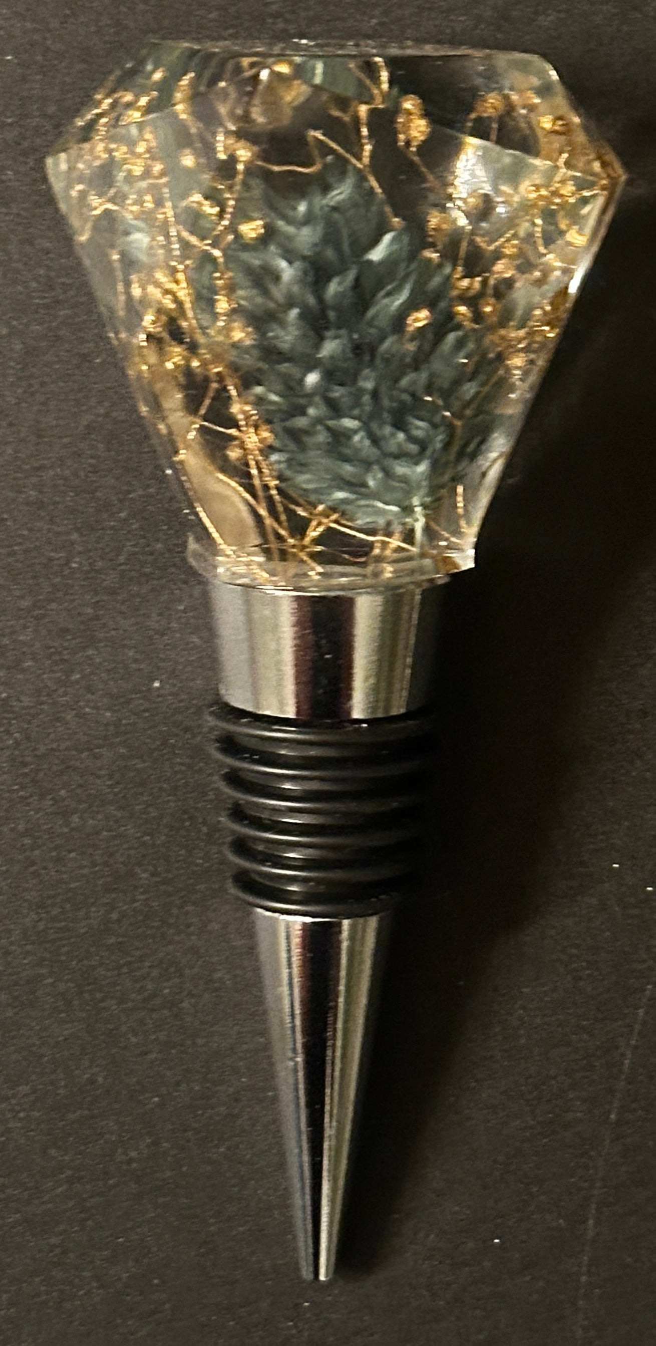 Blue Flower Bottle Stopper- Janine’s Resin Creations