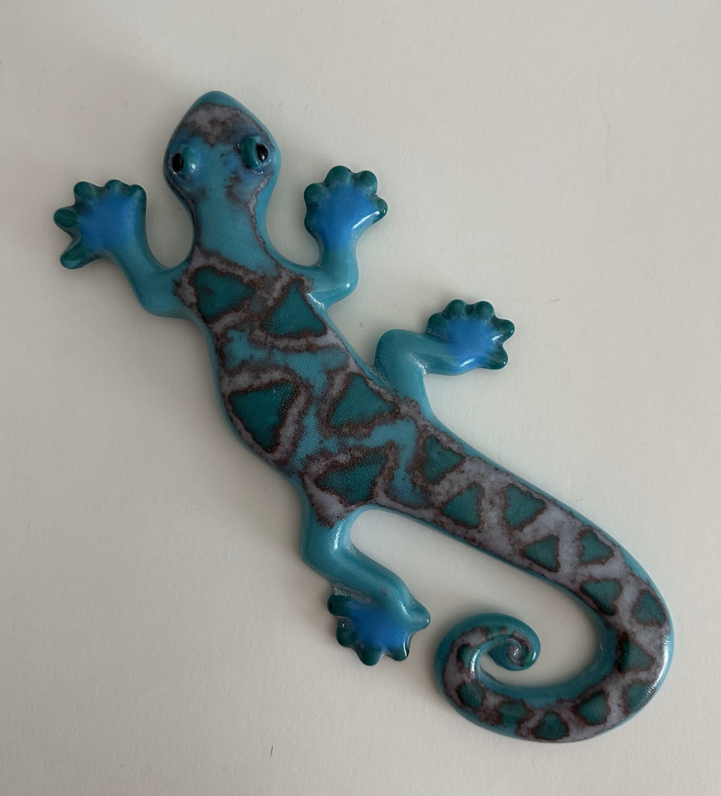 Gecko - Casted