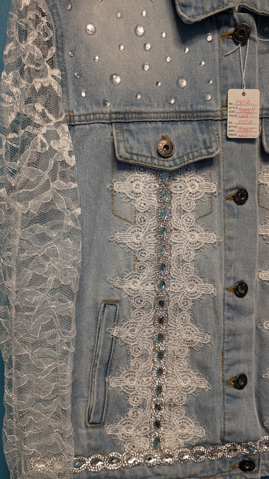1007 Women's Small Lace Panel Back Denim Jacket - Bougie Denim Couture