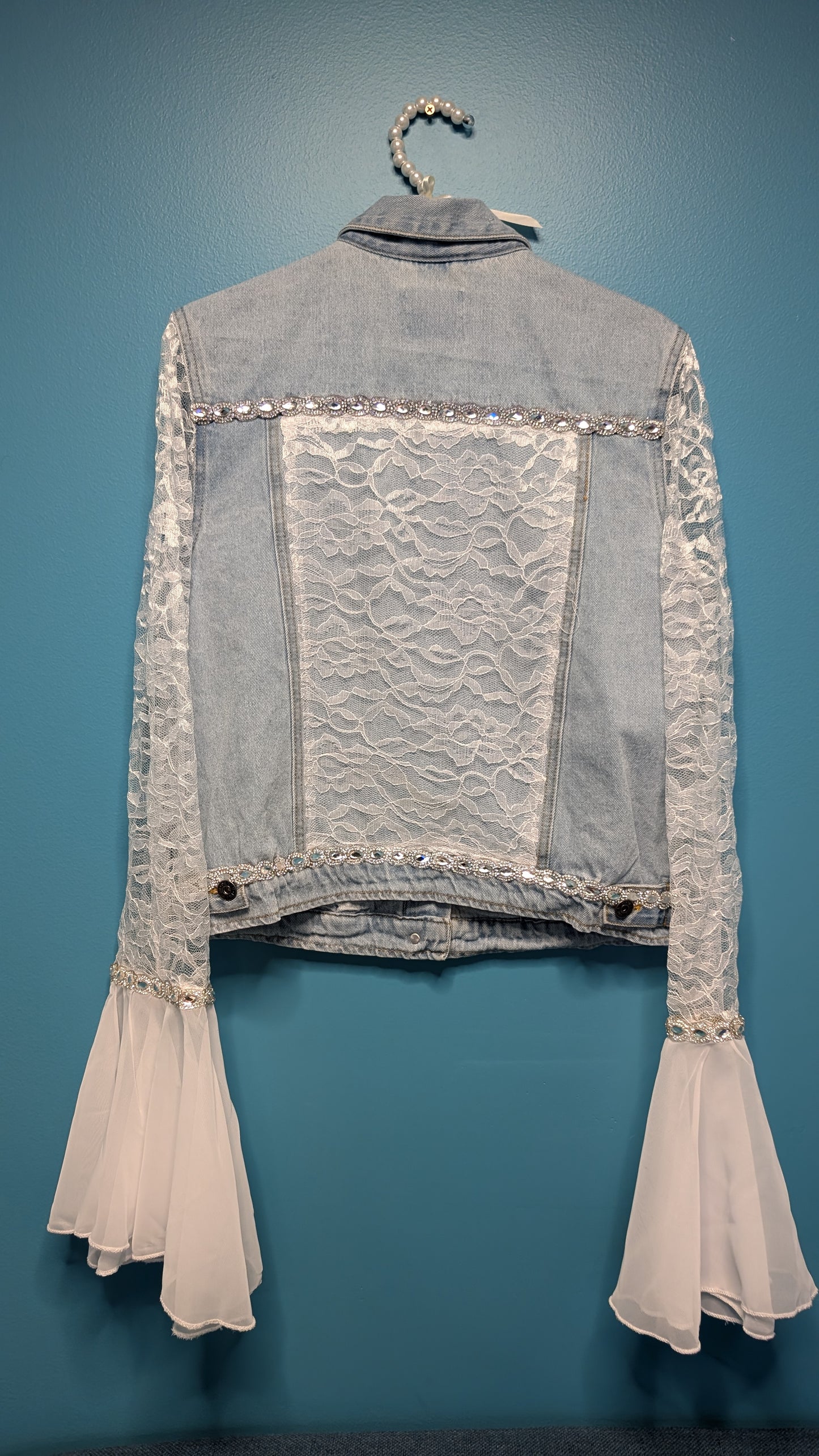 1007 Women's Small Lace Panel Back Denim Jacket - Bougie Denim Couture