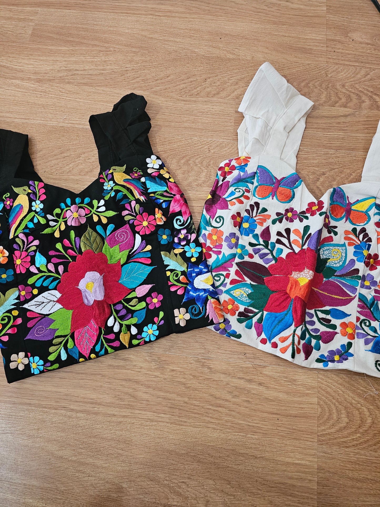 Corset Tirantes Top Silk Embroidered @Amorfashionshop