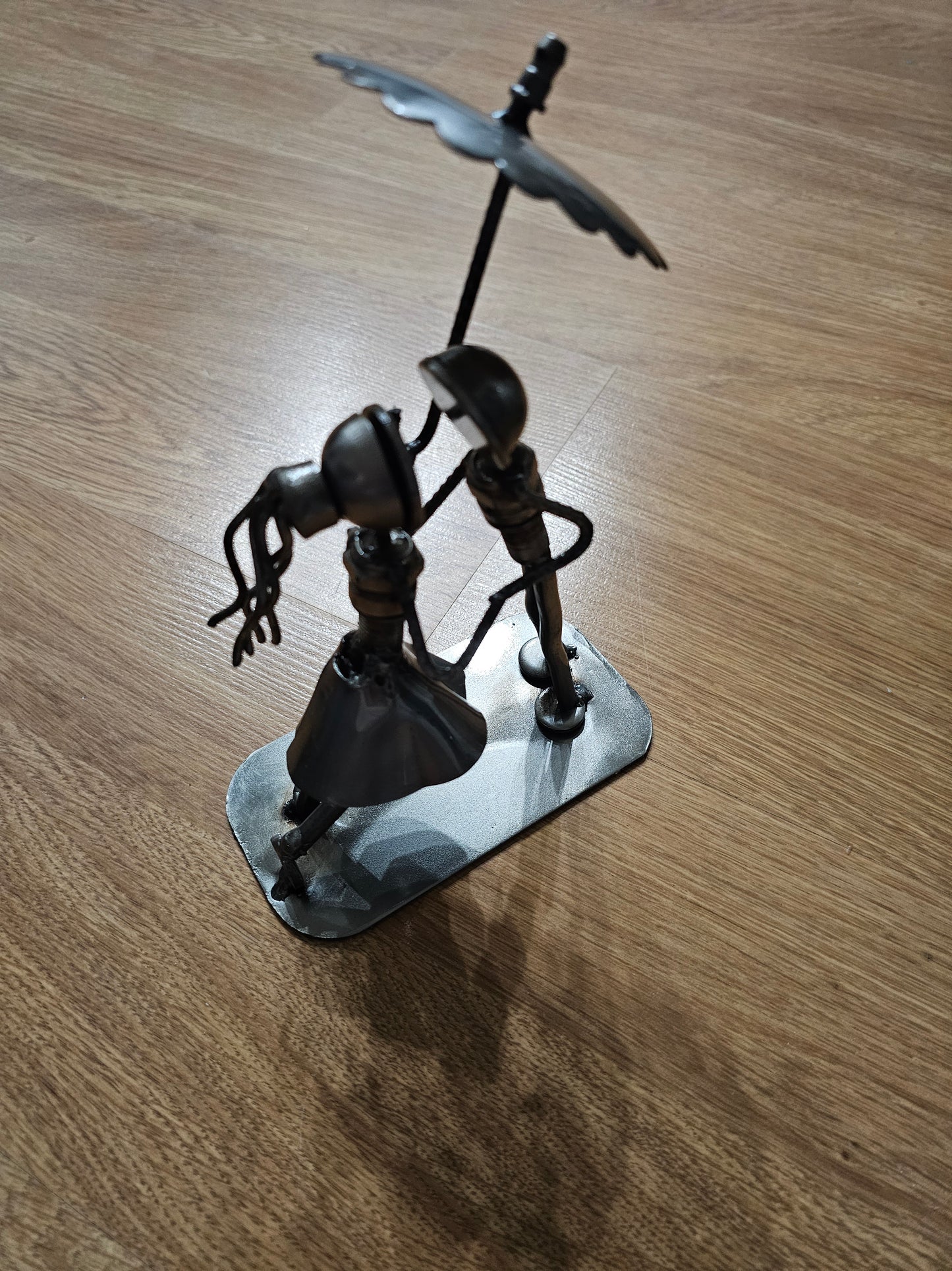 Scrap Metal Couple & Umbrella @amorfashionshop.com