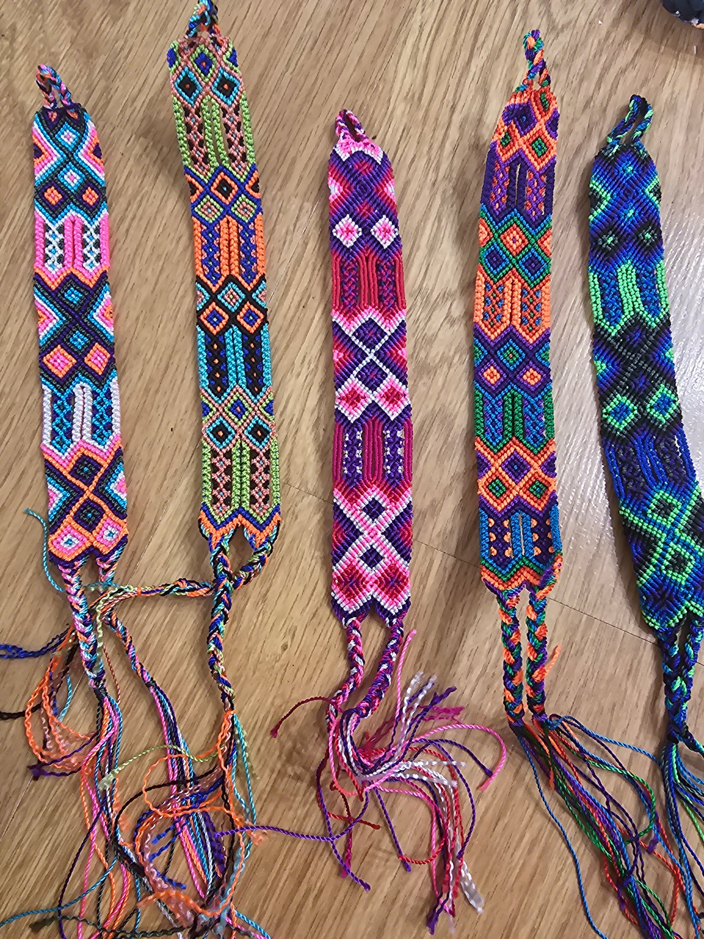 Threaded Unisex Bracelets @amorfashionshop