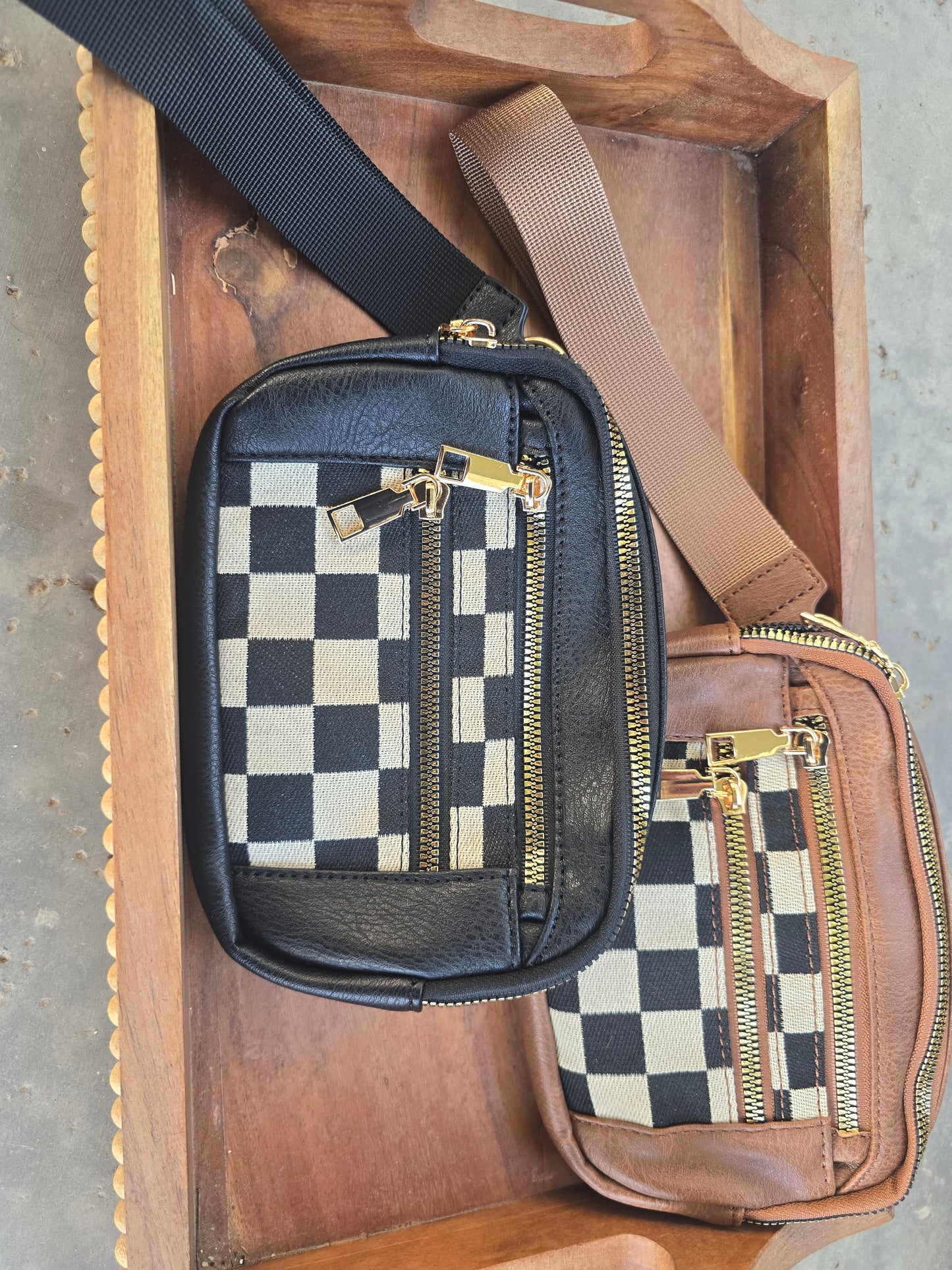 Checkered wristlet wallet