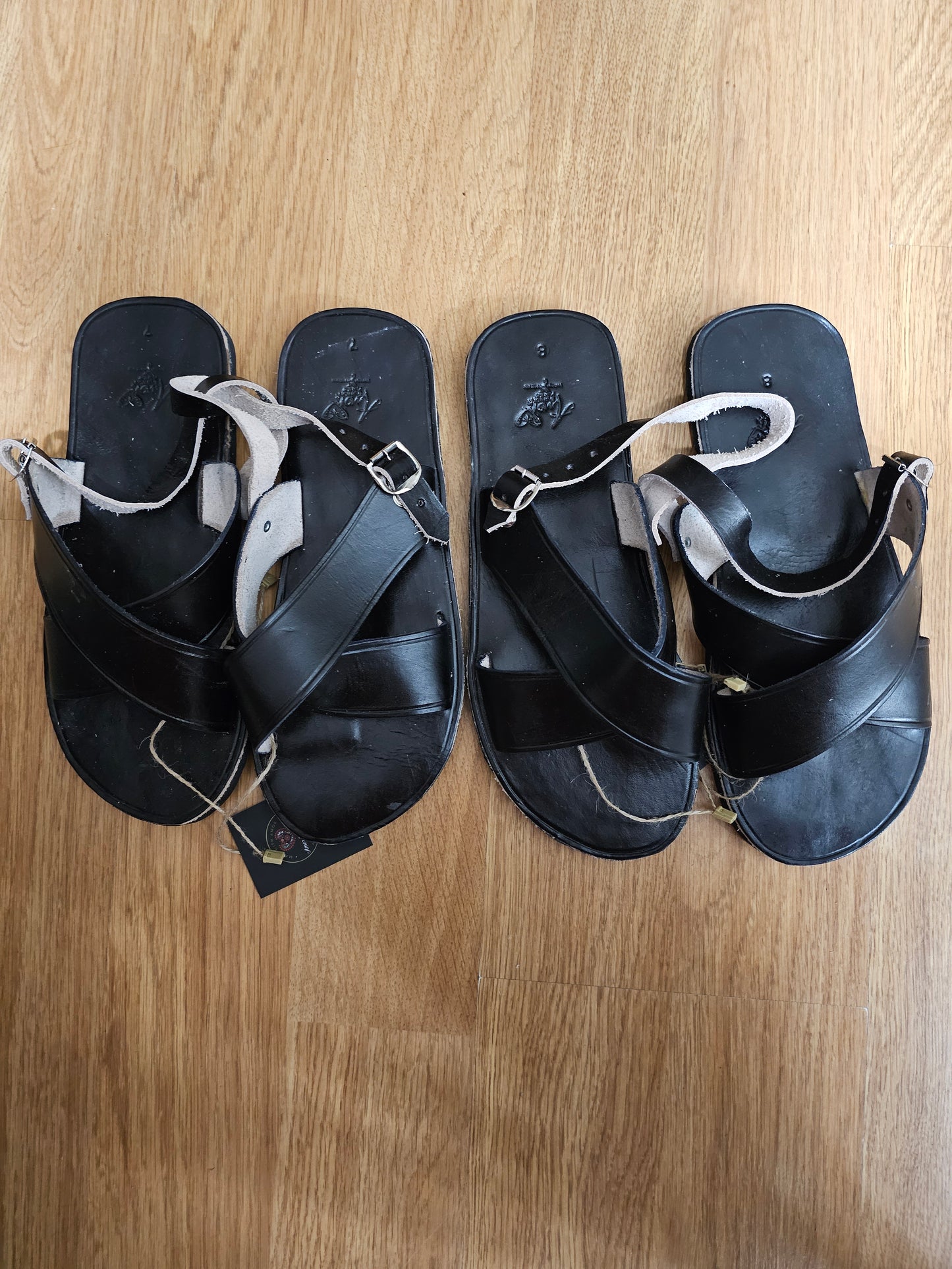 Men's Leather Black Strap Huaraches @amorfashionshop