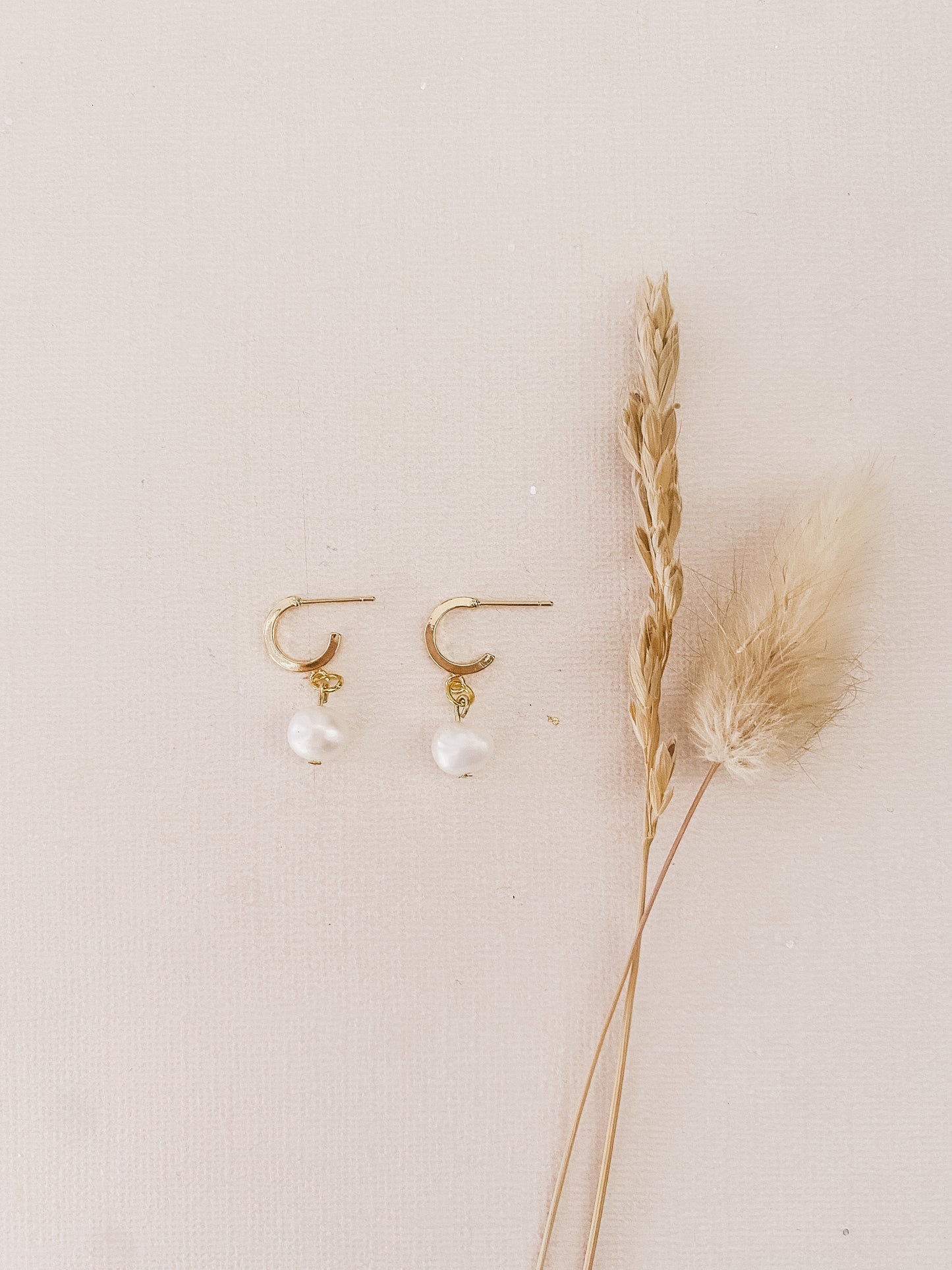 Pearl Huggies- DesertReign