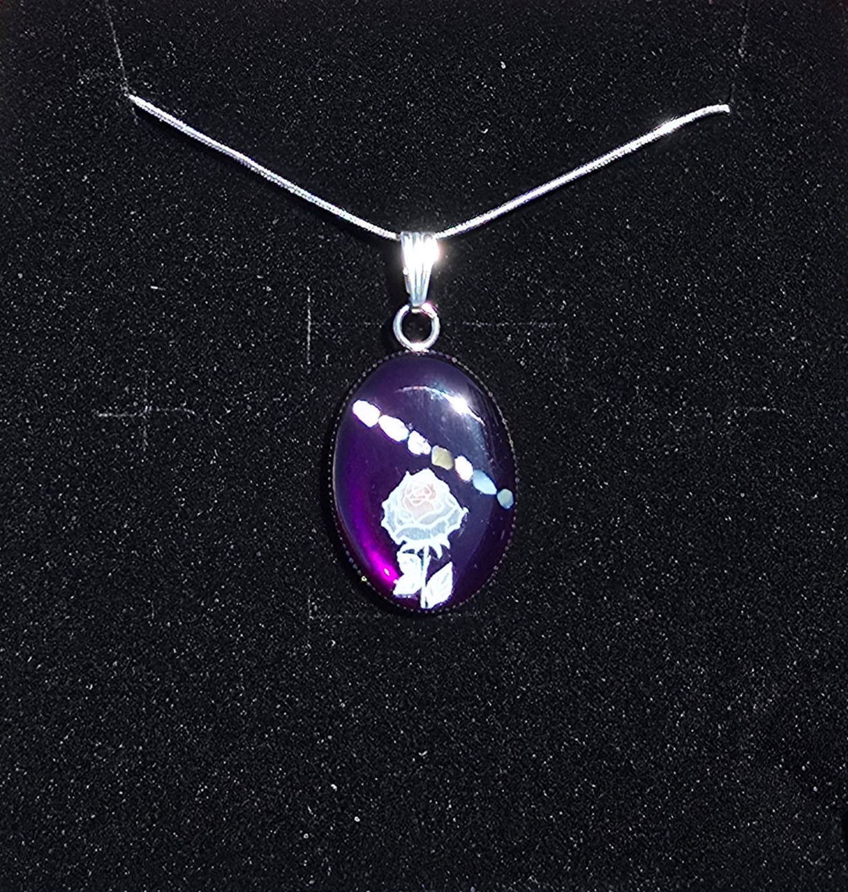 ACR-Necklace-Oval