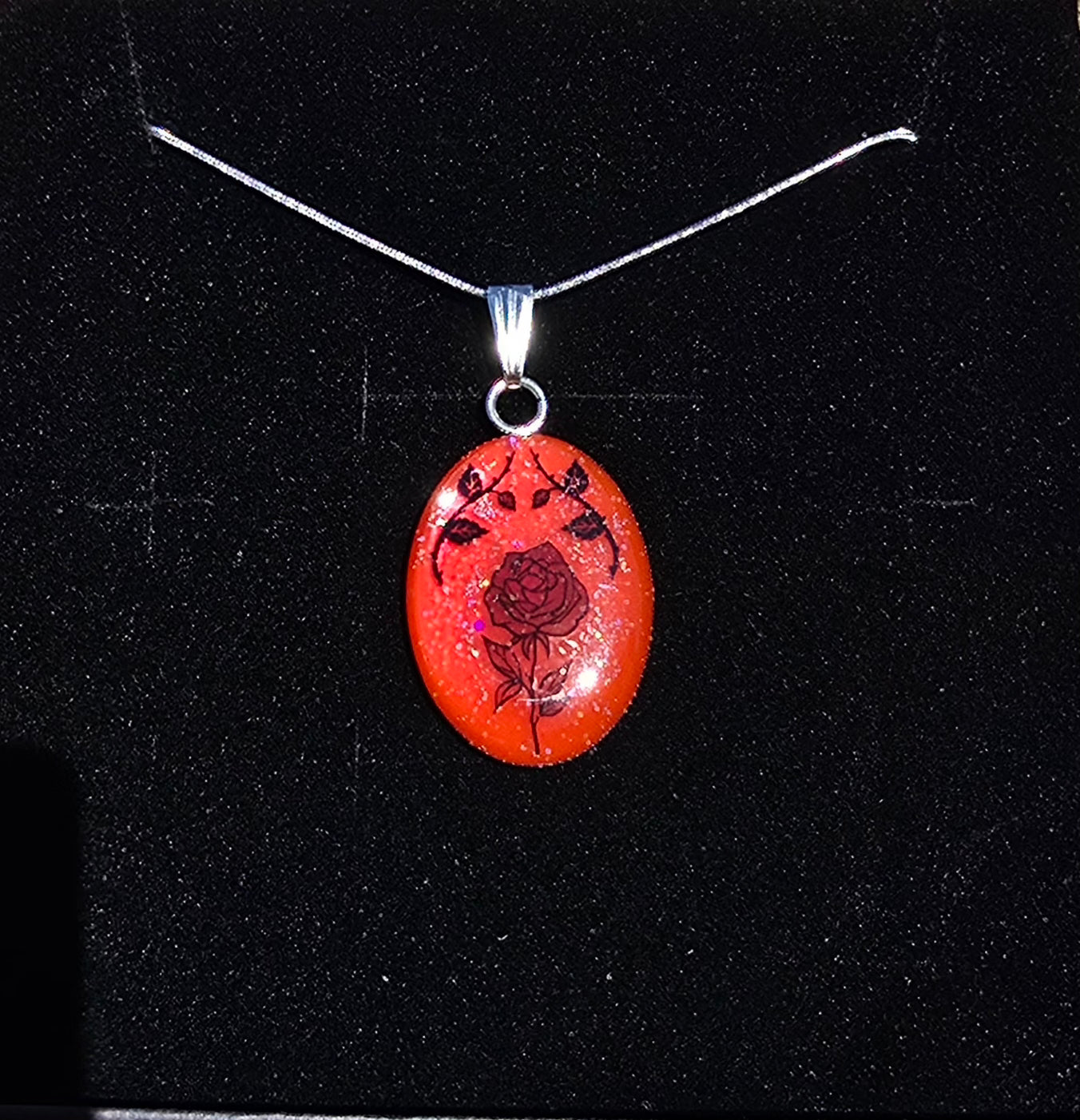 ACR-Necklace-Oval
