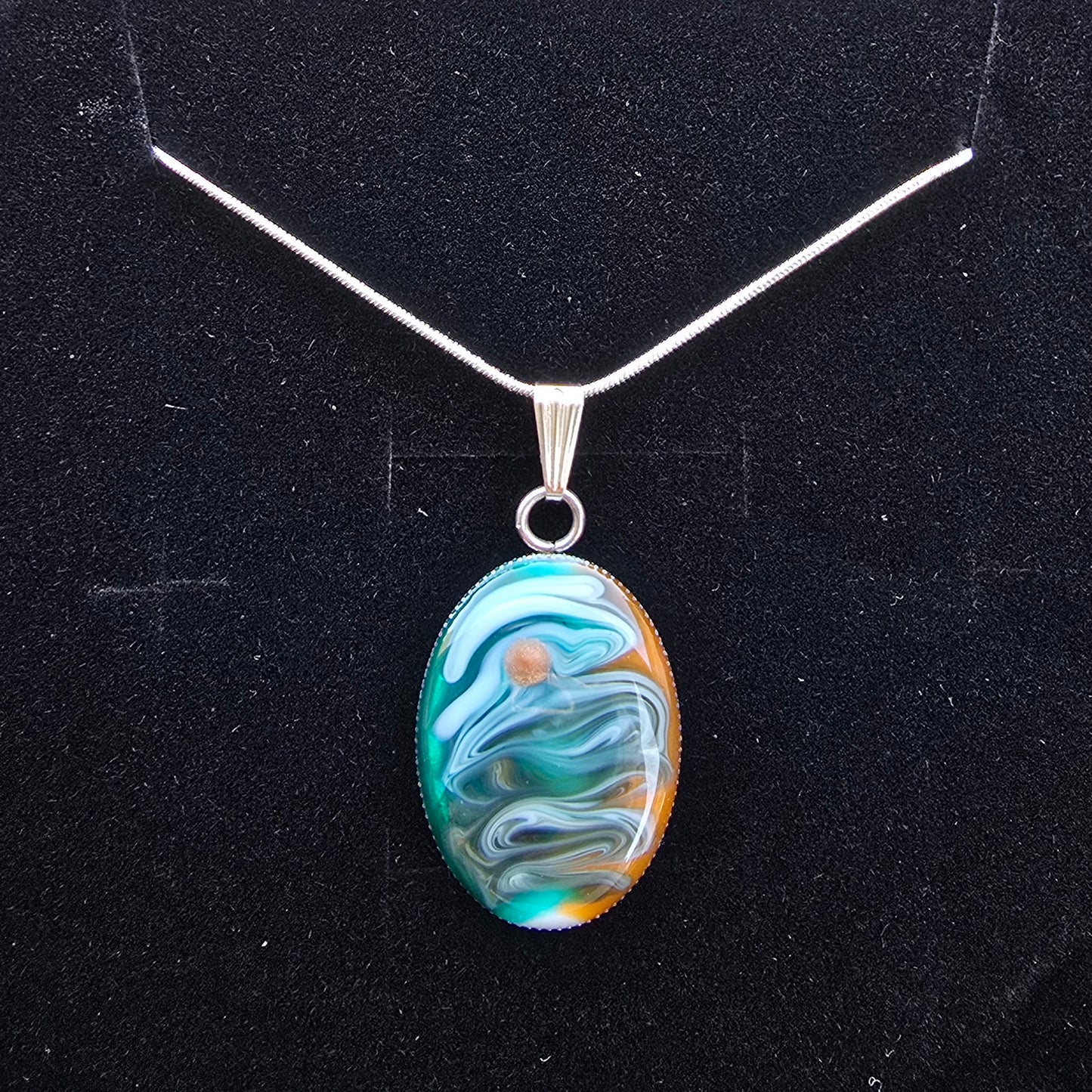 ACR-Necklace-Oval