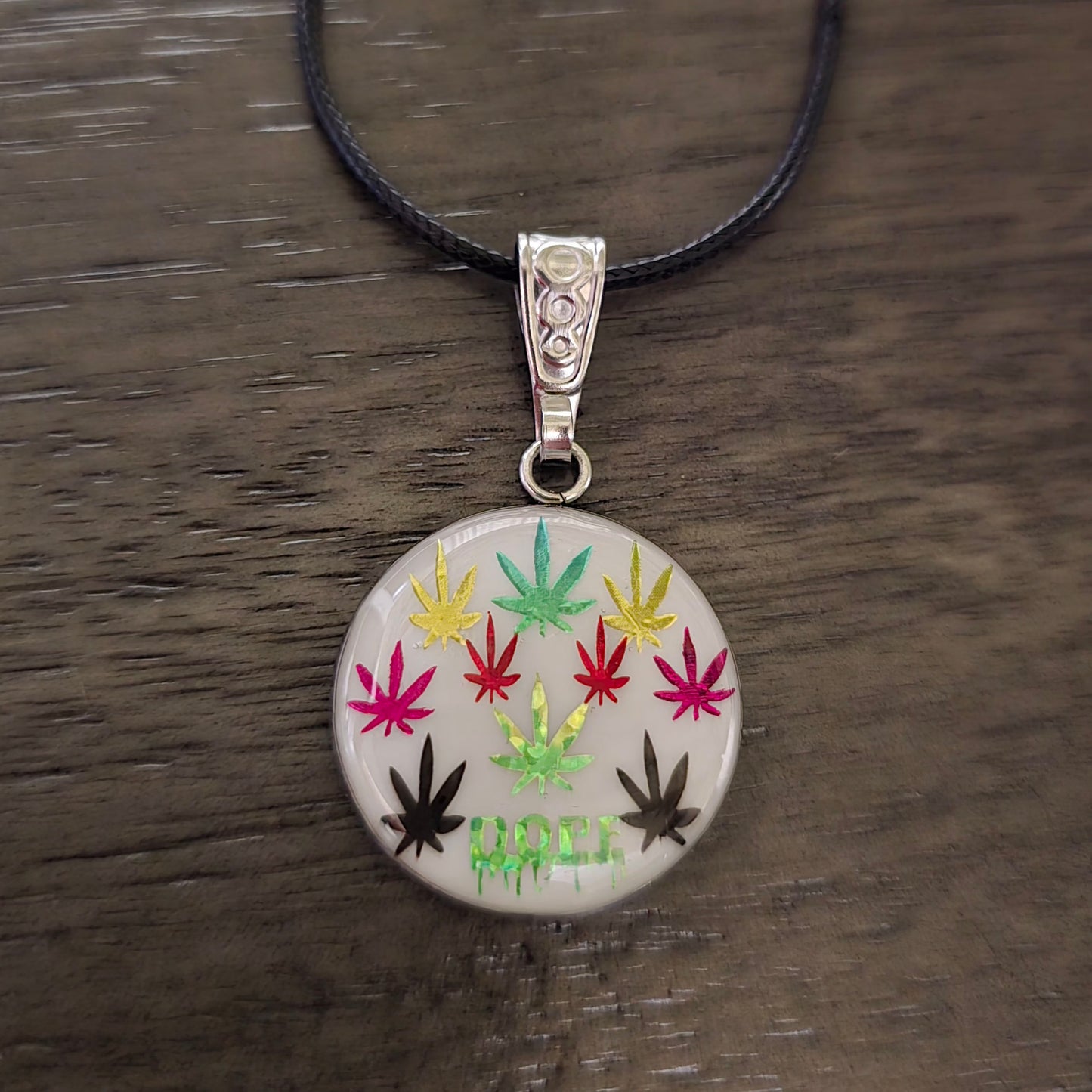 ACR-Rnd/blk- Necklace