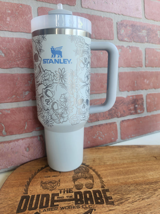 40 OZ Engraved Stanley (skulls)