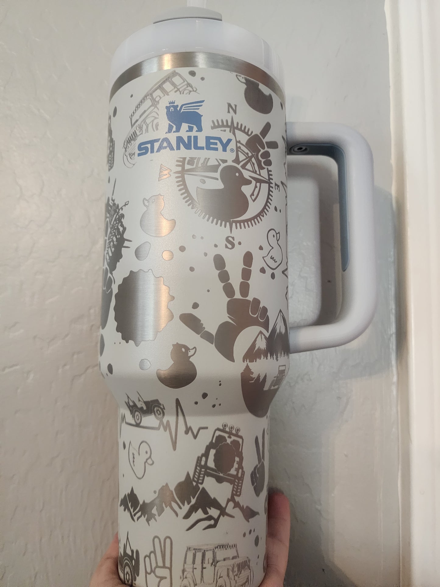 40 Oz Engraved Stanley Jeep Lover