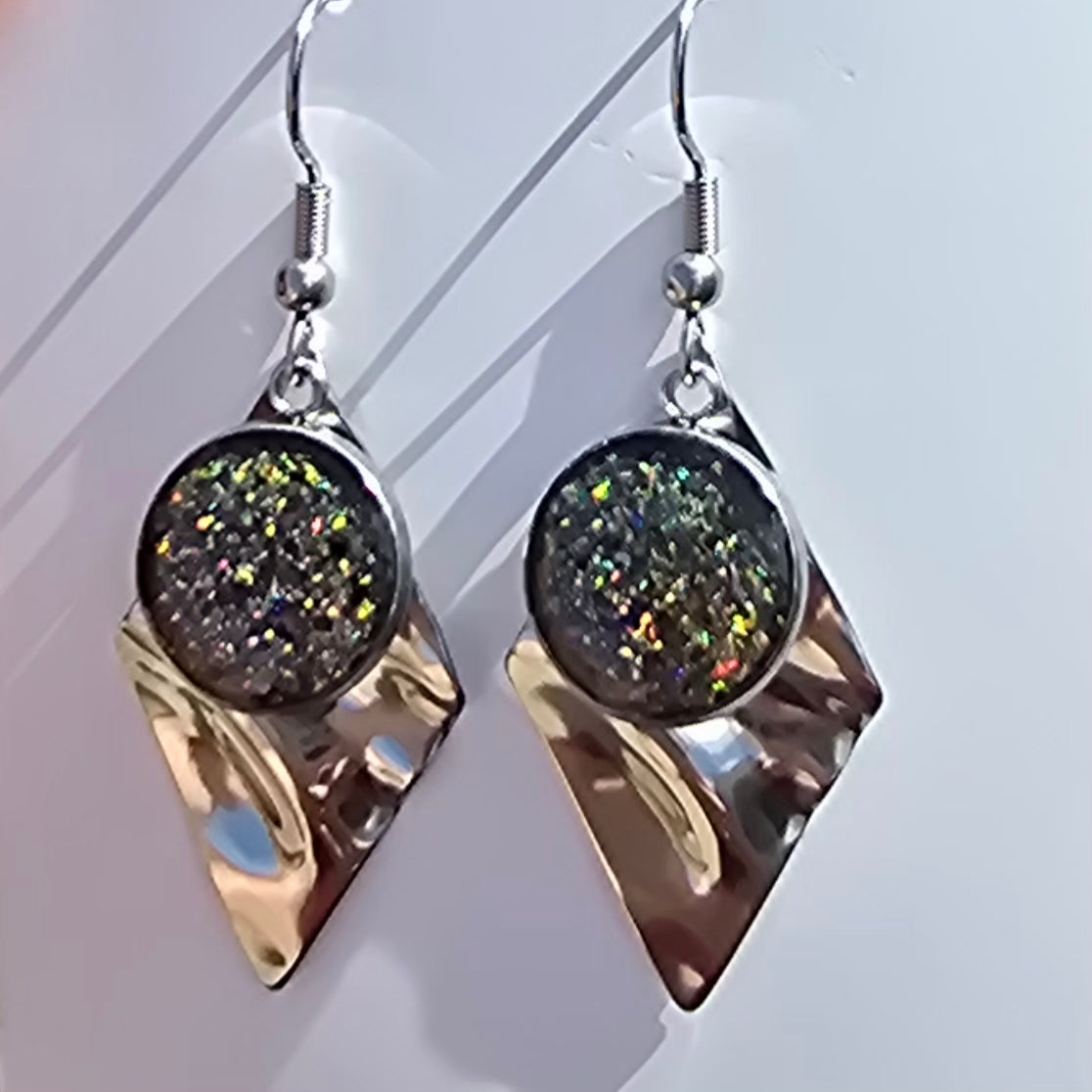 SS-Dangle-shapes-opals
