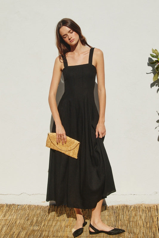 Chic Soirée Dress - Made in Chic