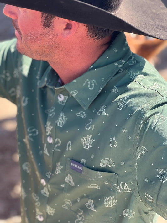 Out West Men’s Performance Button Up