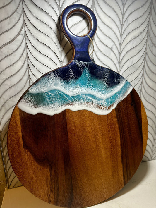 Blue Waves Round Charcuterie - Janine's Resin Creations