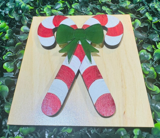 Interchangeable Leaning Frame Insert 4.25" (Christmas) - STV  (working)