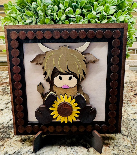 Interchangeable Leaning Frame Insert 4.25" Highland Cow (Sunflower Fields) - CHD