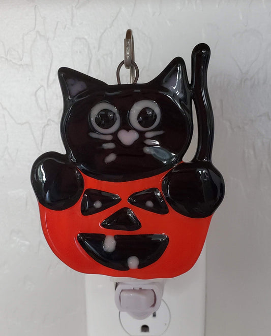 Night Light - Cat in Pumpkin