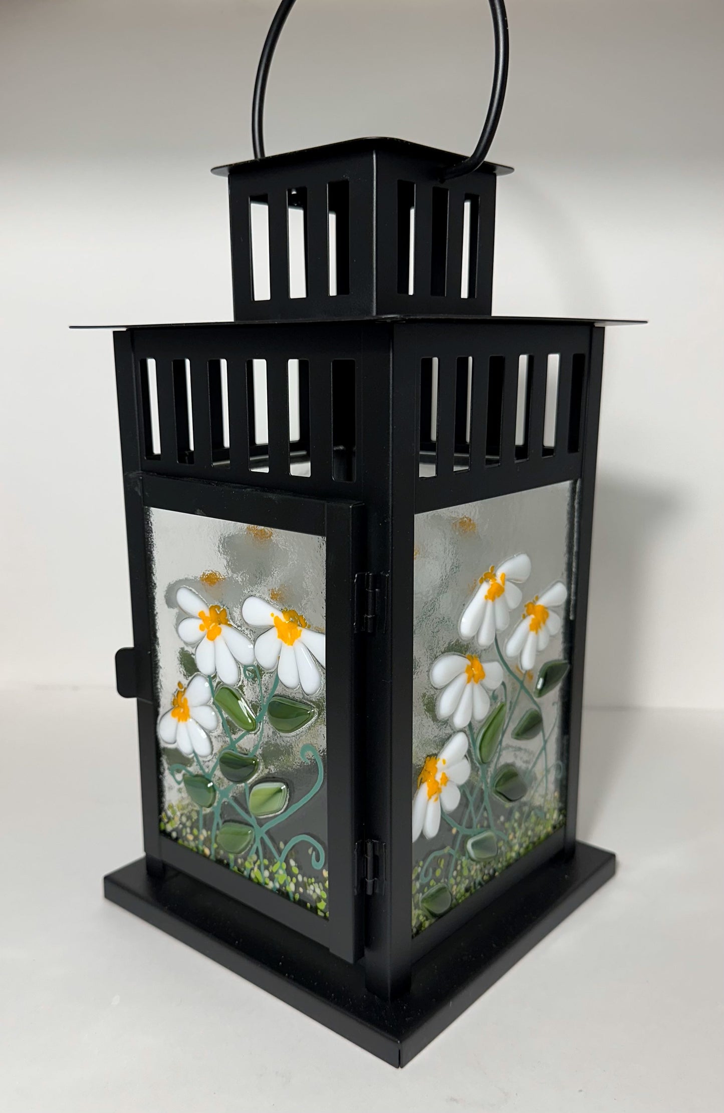 Lantern - Daisies
