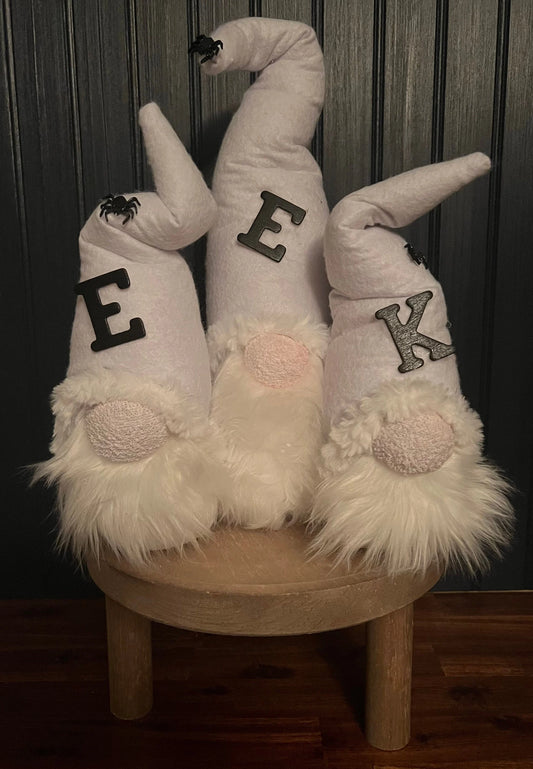 Gnoming Around: EEK Gnome Set