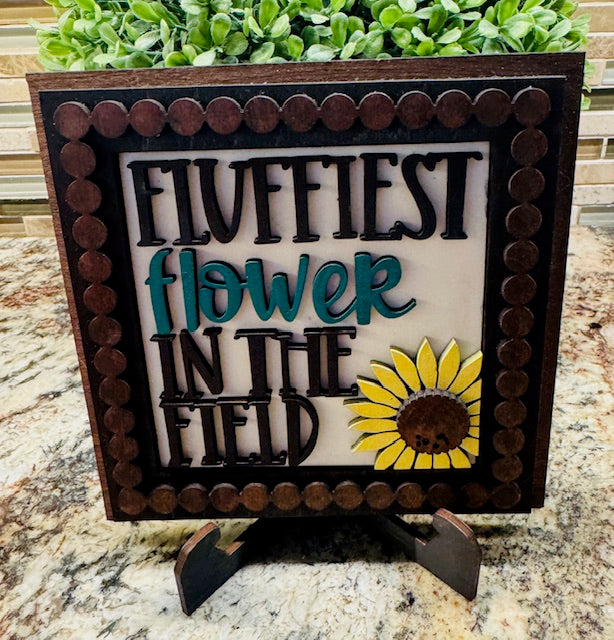 Interchangeable Leaning Frame Insert 4.25" Highland Cow (Sunflower Fields) - CHD