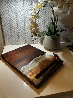 Golden Waves Dark Charcuterie Board - Janine's Resin Creations