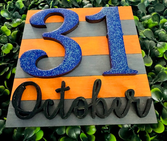 Interchangeable Leaning Frame Insert Oct 31st - STV