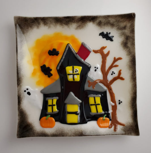Halloween Haunted House Plate