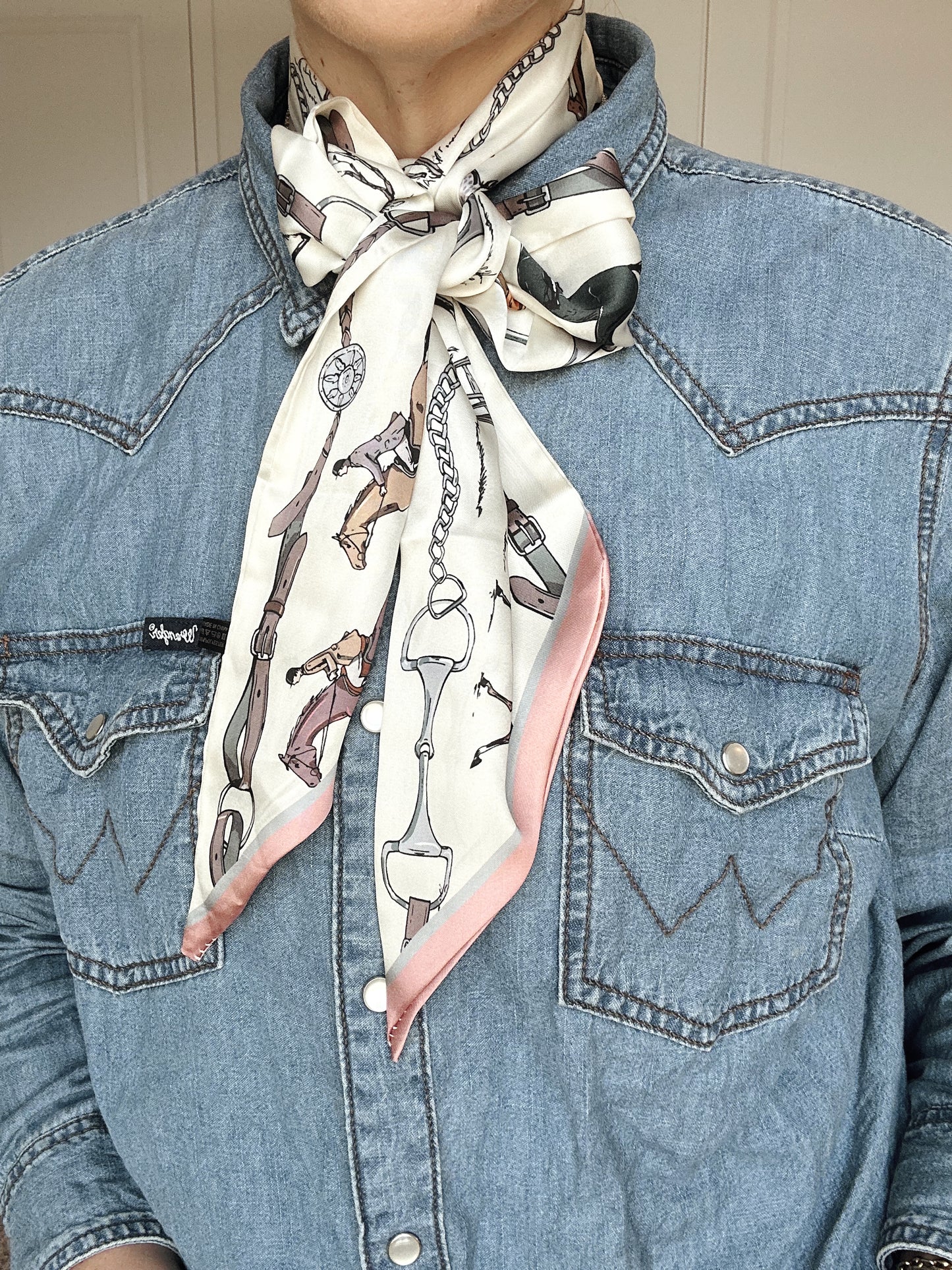 Derby Silk Ribbon Wild Rag