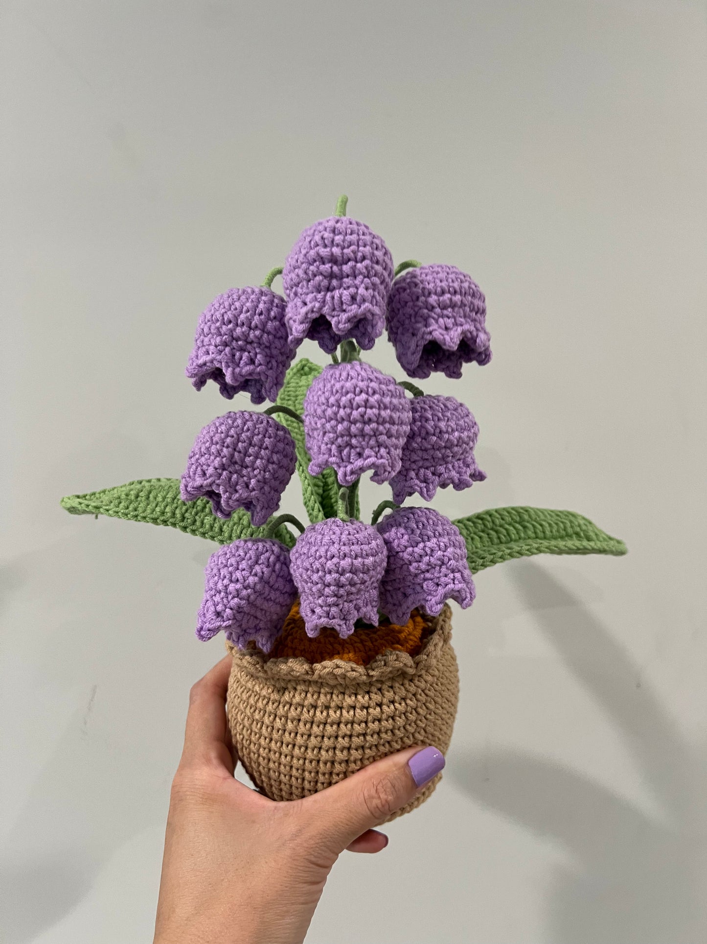 Crochet lily of the valley in pot (L)