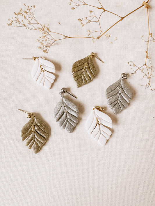 Holiday Leaves- DesertReign