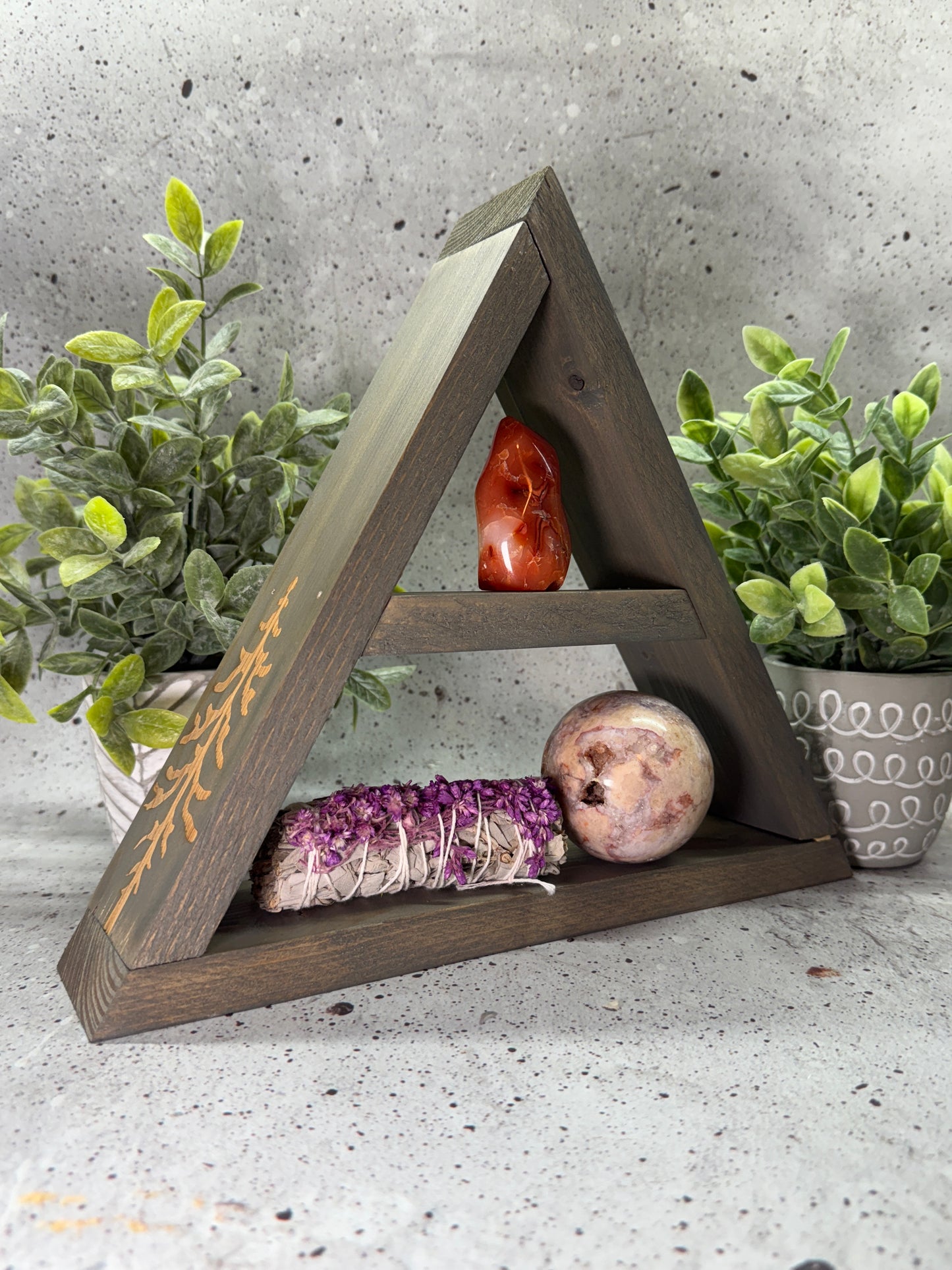 Triangle Shelf 12"