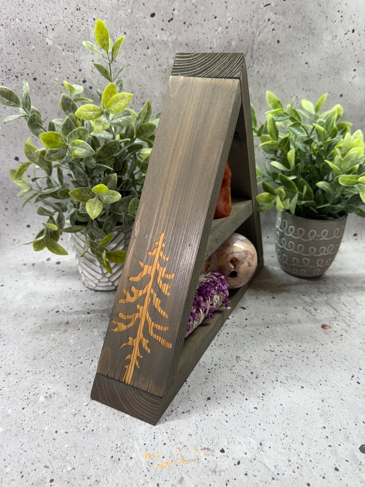 Triangle Shelf 12"